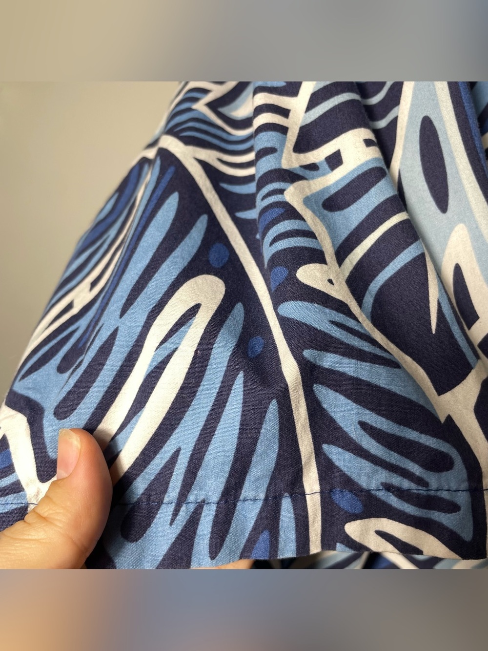 Rix Men’s Blue White Ulu Breadfruit Palm Print Button Up Collared Aloha Hawaiian - Picture 13 of 15